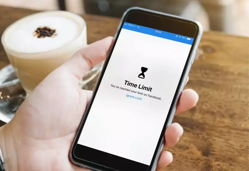 Nhờ Screen Time, các bậc phụ huynh có thể kiểm soát thời gian sử dụng điện thoại của trẻ nhỏ