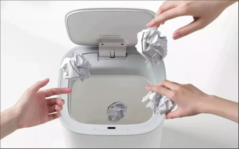 Thùng rác bán tự động sẽ được trang bị các tính năng khử mùi, chống côn trùng