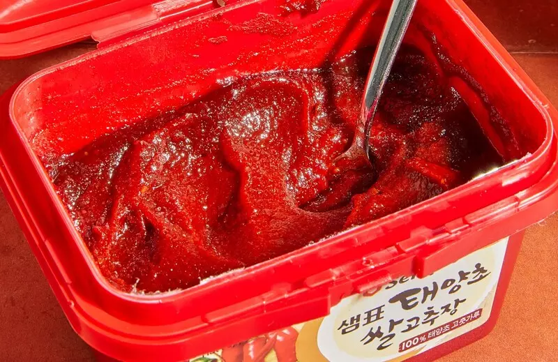 Tương ớt Gochujang có vị cay nhẹ