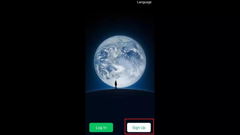 Hãy mở ứng dụng WeChat và nhấn chọn Sign Up