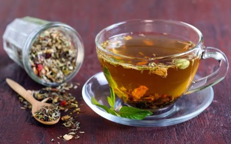 Trà thải độc - nước detox tạo cảm giác mát lạnh, sảng khoái