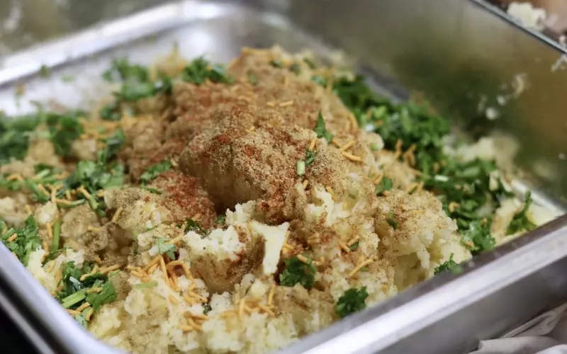 Nguyên liệu và cách làm bánh Pani Puri không hề phức tạp