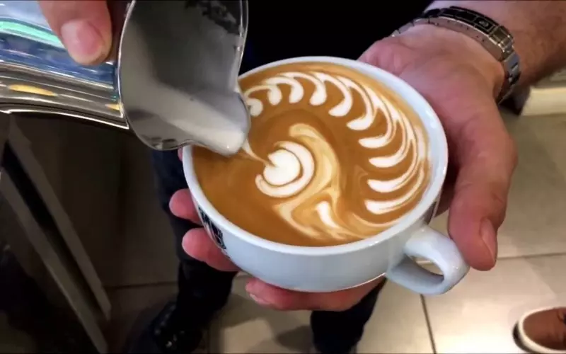 Latte Art - Tạo hình Latte