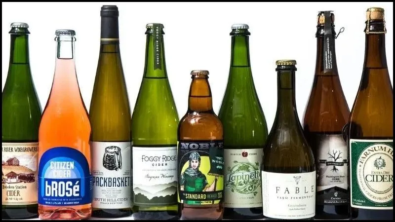 Nhìn chung các loại Cider thường có màu vàng