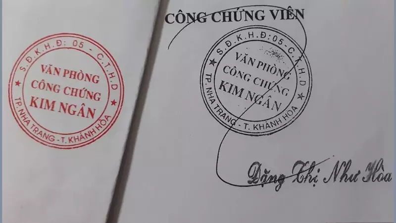 Công chứng là một quy trình trong đó người công chứng xác nhận tính chính xác và hợp pháp của các văn bản