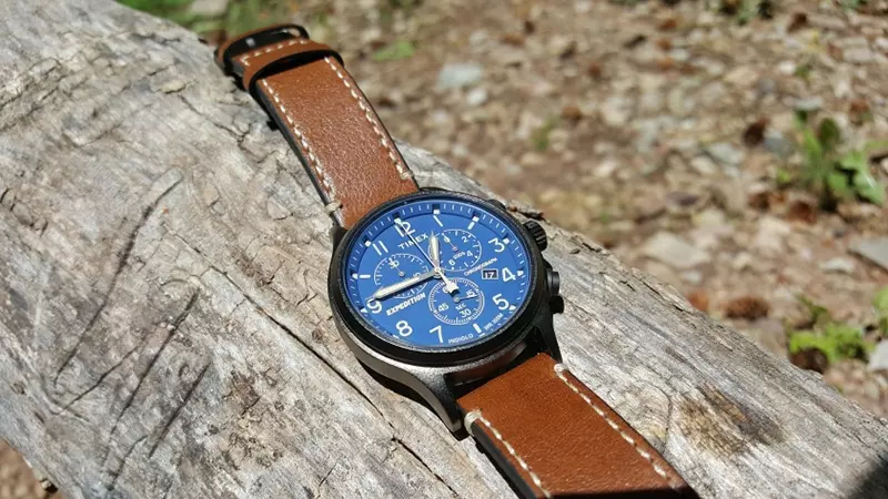 Chronograph là một chiếc đồng hồ có chức năng chủ yếu dành cho các dòng đồng hồ cao cấp