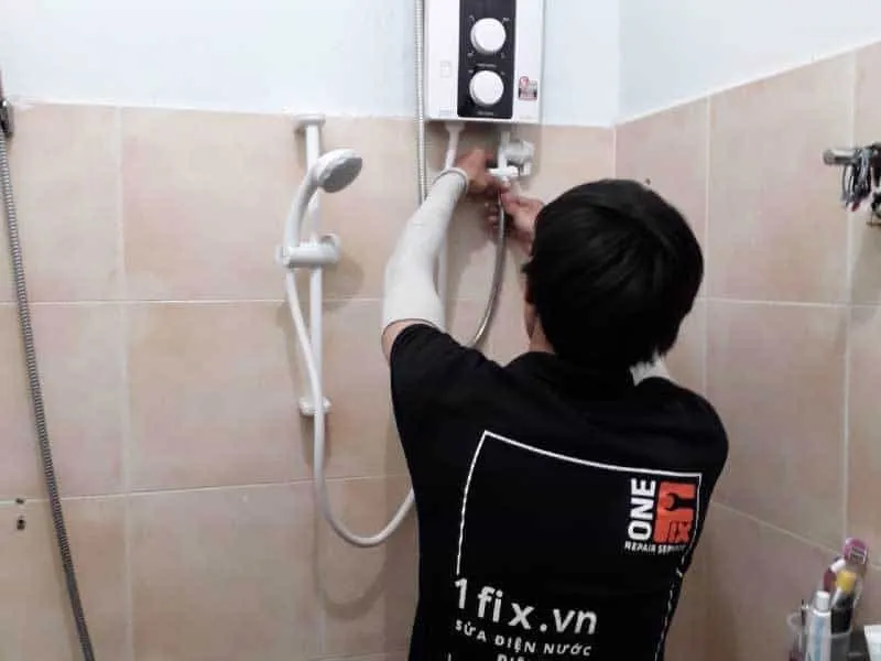Thiết bị được đặt nơi ẩm ướt là nguyên nhân gây dòng rò