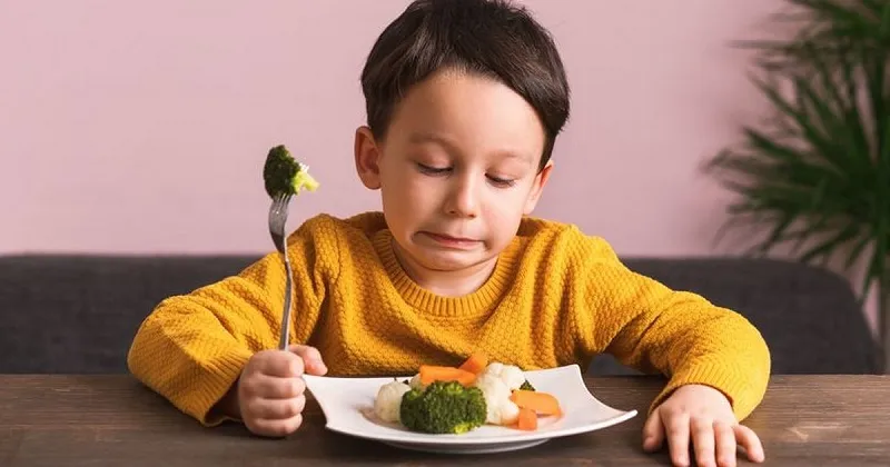 Đường tinh luyện làm trẻ biếng ăn