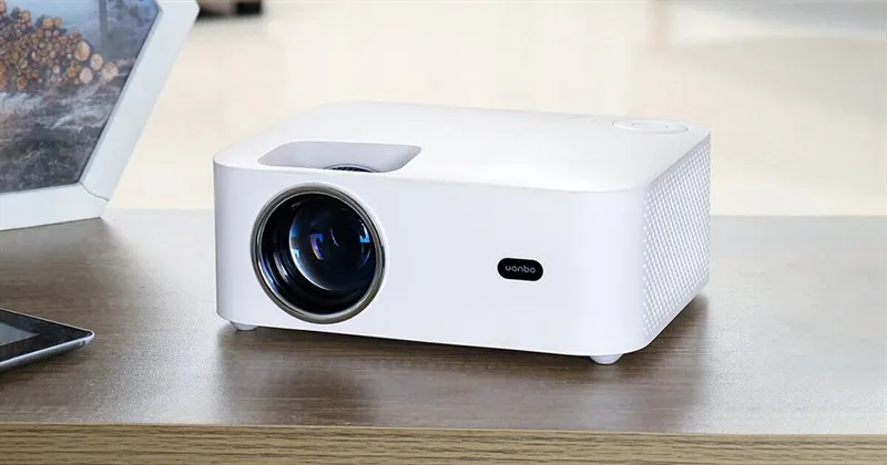 Máy chiếu laser là một thiết bị chiếu các chùm tia laser