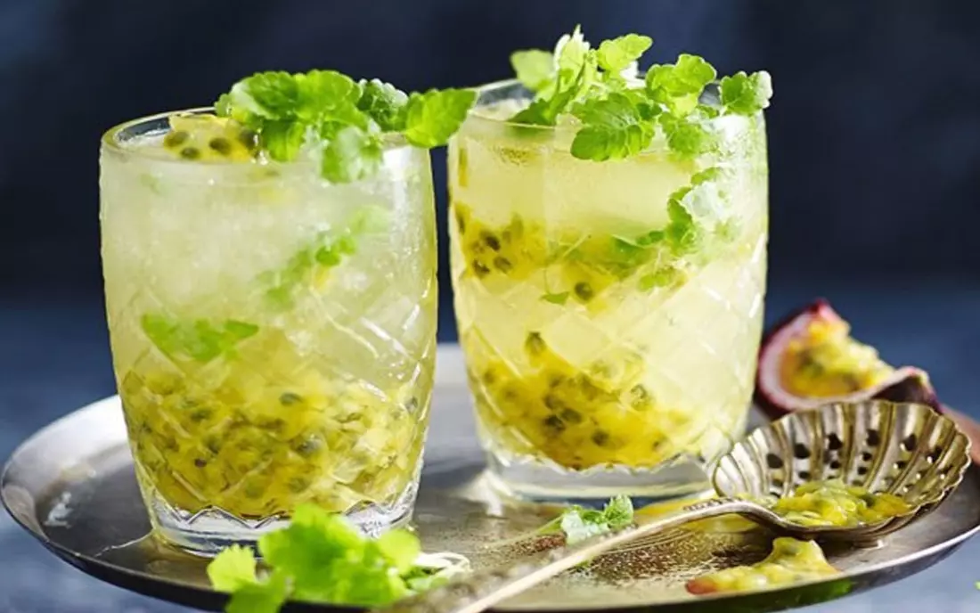 Cách pha chế Mojito chanh dây cũng không quá phức tạp
