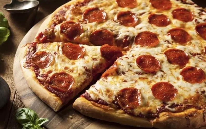 Đây là loại xúc xích pepperoni được dùng cho bánh pizza