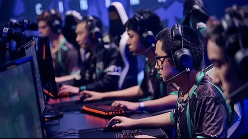 Pro ám chỉ những "chuyên gia" trong game