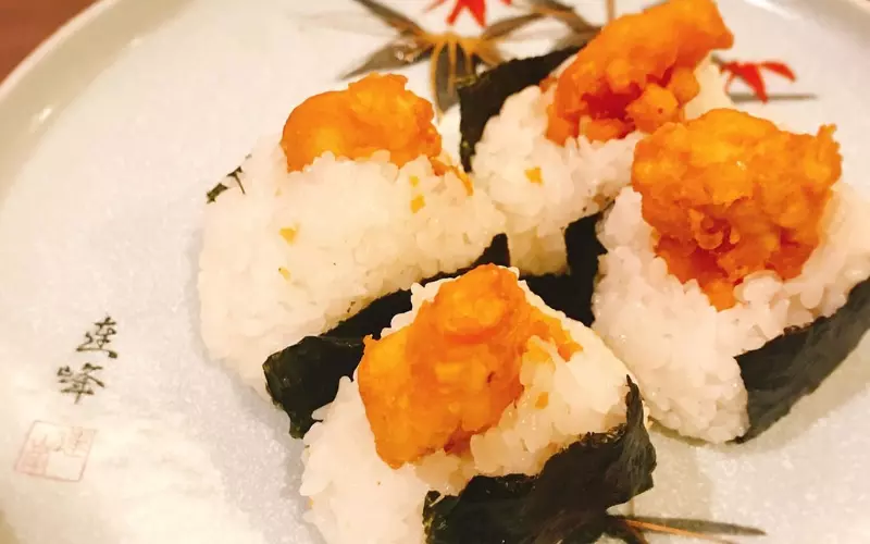 Tenmusu còn giúp tăng thêm vị ngon của tempura