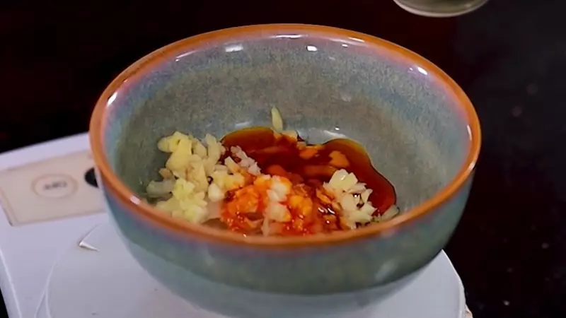 Làm nước sốt