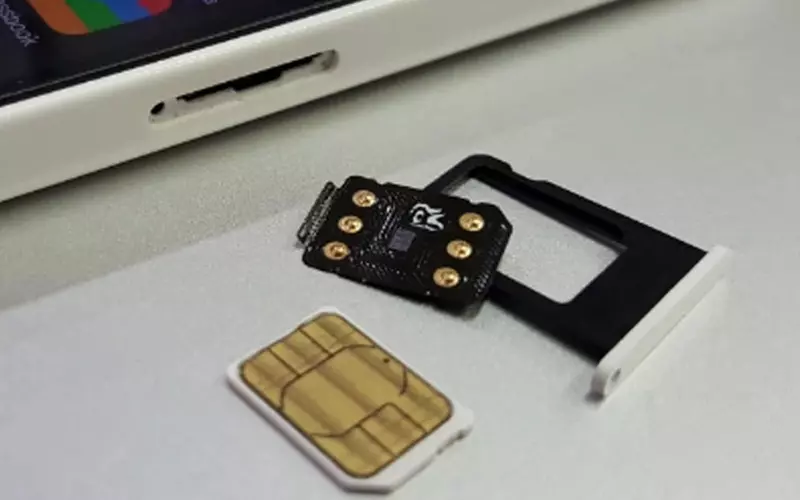 Cách lắp SIM ghép vô cùng đơn giản