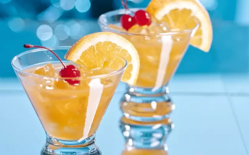 Amaretto chua cổ điển xuất hiện trong các quán bar ở Mỹ vào những năm 1070