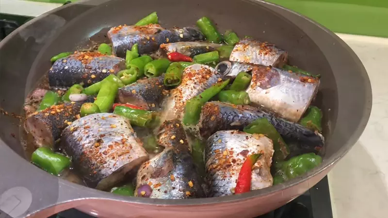 Cá chuồn kho ớt xanh chắc chắn sẽ không làm bạn phải thất vọng