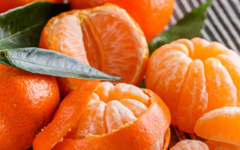 Quýt thường được ăn trực tiếp hoặc dùng làm mùi vị cho kẹo mút