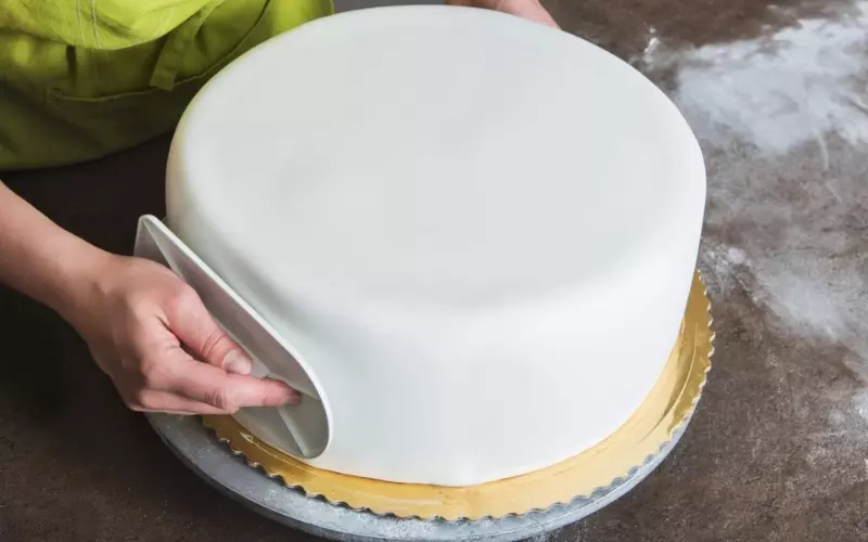 Bánh Fondant có vẻ ngoài rất sáng tạo, tinh tế và sang trọng