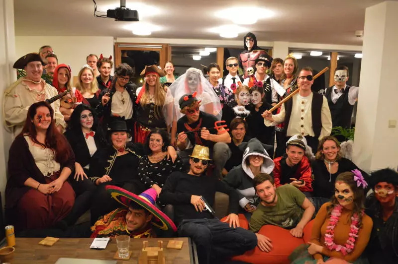 Những buổi tiệc tưng bừng là một phần không thể thiếu vào đêm Halloween