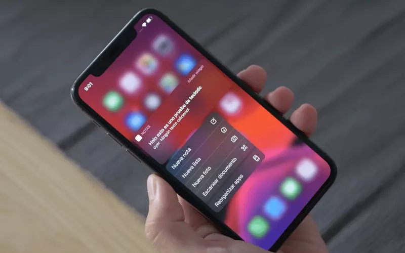 Haptic Touch là tính năng giúp người dùng có cảm giác được độ rung khi đang gõ phím