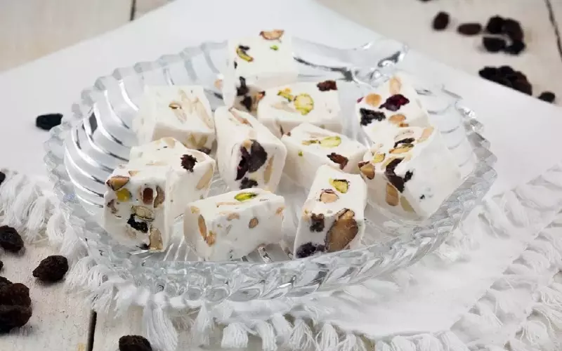 Nougat từ lòng trắng trứng có hương thơm nhè nhẹ