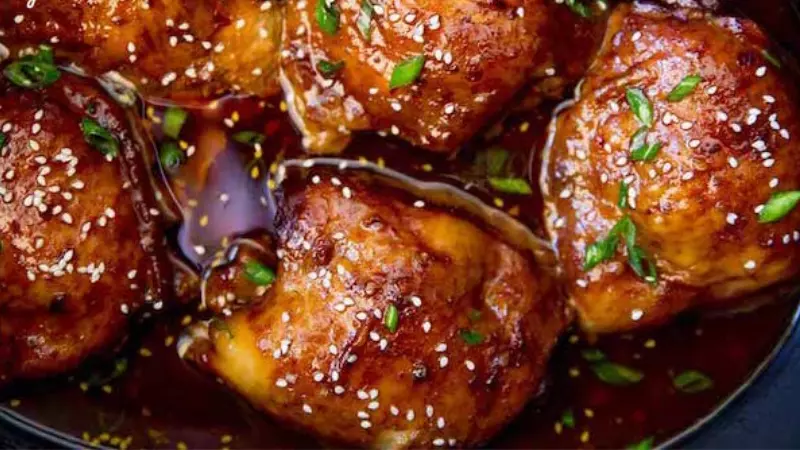 Gà kho ngũ vị hương