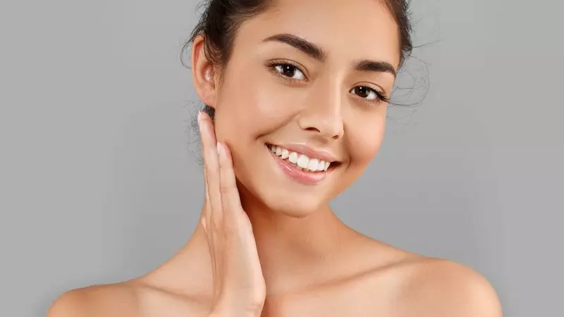 Nước bù ion giúp da hạn chế tình trạng viêm hay khô da