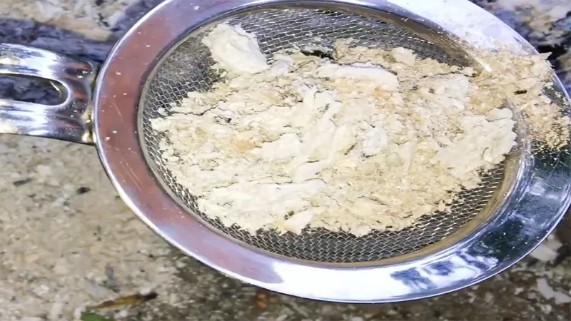 Lọc lấy tro củi