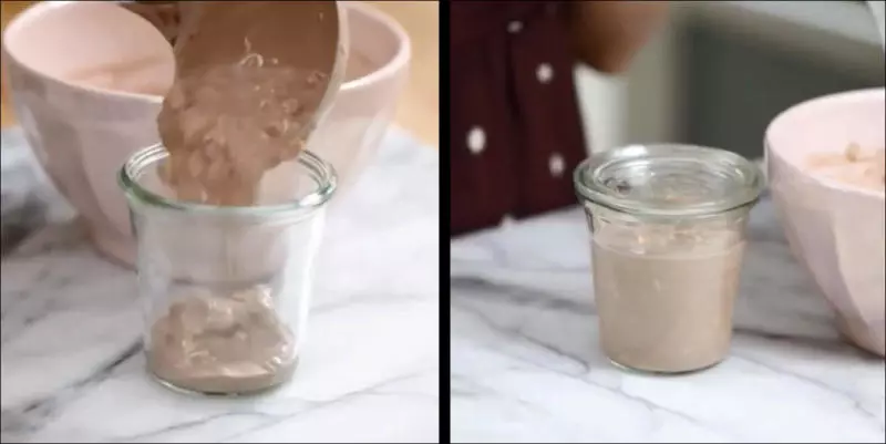 Bỏ vào hũ thuỷ tinh và để tủ lạnh qua đêm