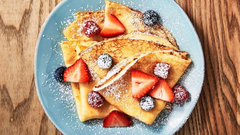 Pancake Pháp, nổi tiếng với món bánh crepe – một biến thể của pancake