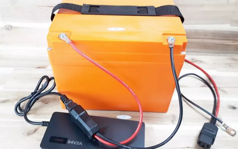 Pin Lithium 48V 12Ah LiBa là loại pin khá phổ biến