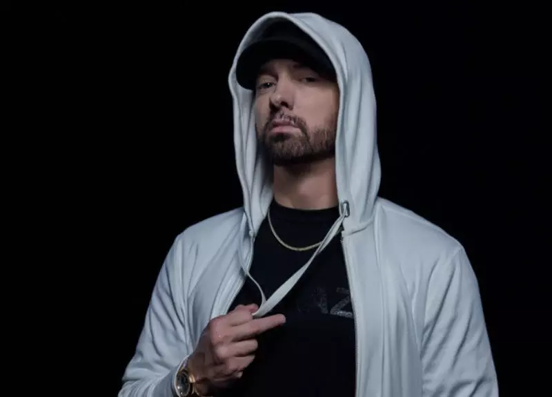 Eminem hiện tại là một trong những Rapper nổi tiếng và được biết đến nhiều nhất trên thế giới