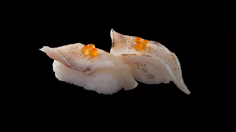 Sushi cá kiếm