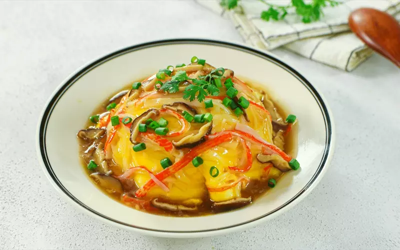 Trứng chiên thanh cua