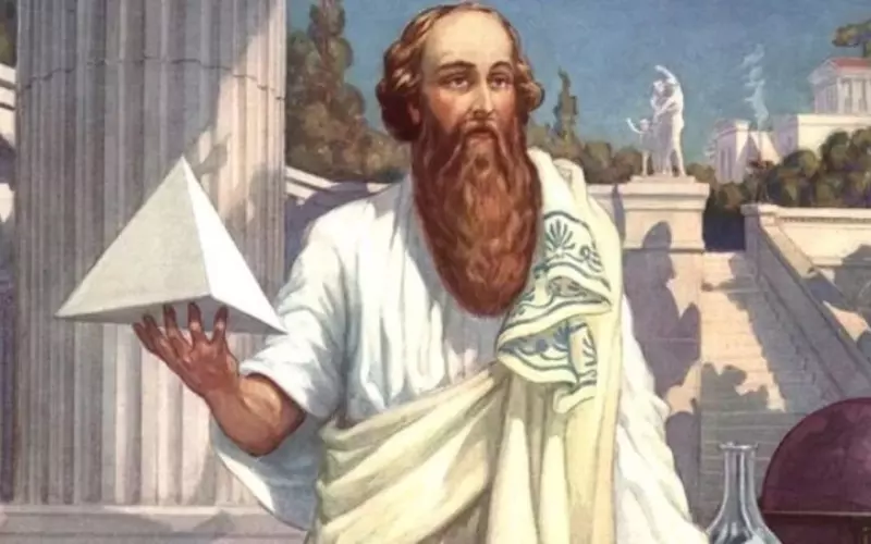 Pythagoras là một nhà toán học và khoa học vĩ đại nổi tiếng