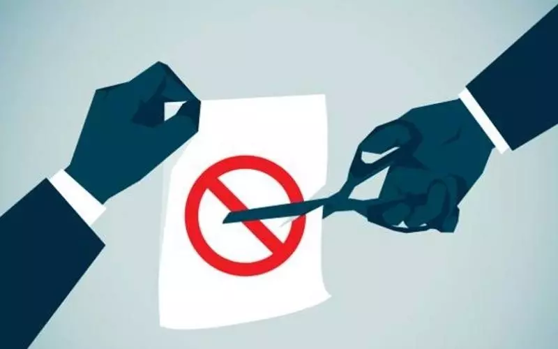 Thuật ngữ để diễn đạt một sự kiện, một sự cố nào đó dẫn đến việc giao dịch bị hủy, không thực hiện được.