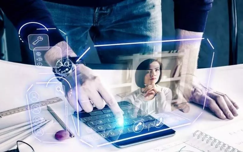 Trong giáo dục, hình ảnh ba chiều là công nghệ giúp học sinh có thể thực sự hiểu khái niệm được dạy