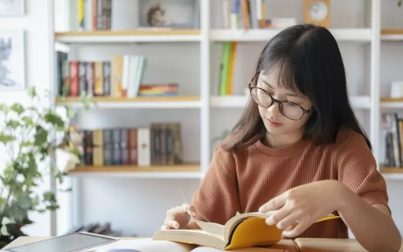 Xét về quan hệ logic của ngữ nghĩa chính là cơ sở quan trọng để phân định câu ghép, phép nối là gì chính xác nhất