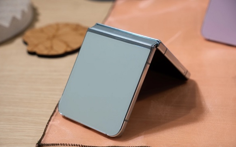 Màu xanh mint dự đoán lên ngôi trong năm 2023 của Galaxy Flip 5