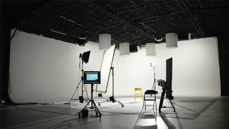 Studio film là một phòng quay phim
