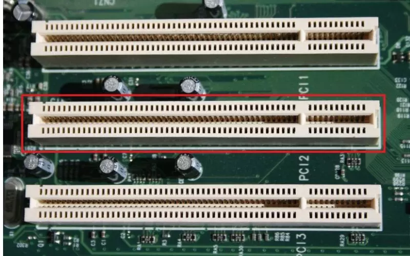 Khe cắm PCI