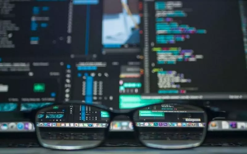 OOC ý chỉ “Object-Oriented Code” - là một đoạn mã hướng đối tượng