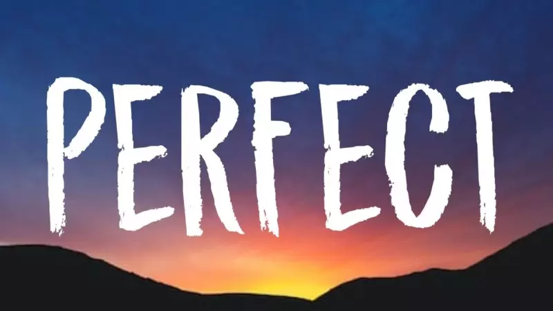 Thực chất, "pềct" là từ viết lỗi của Perfect - một từ tiếng Anh