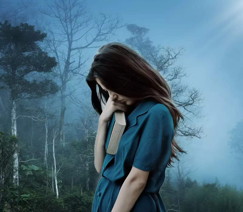 Hình nền Sad girl dùng làm hình nền điện thoại