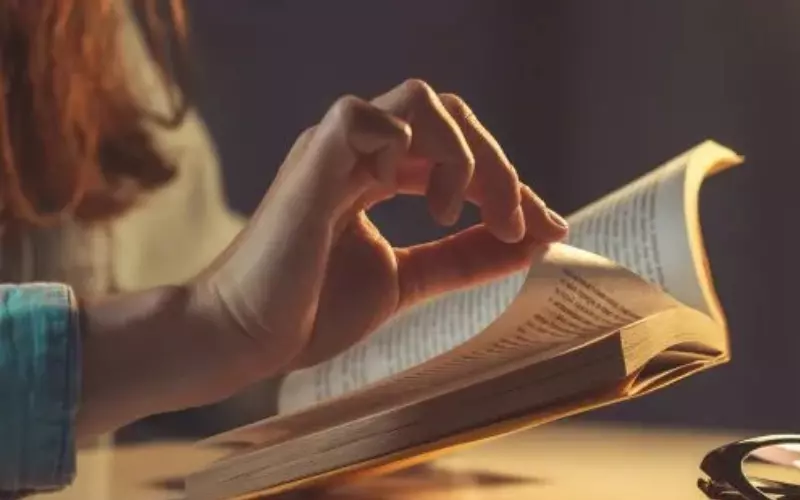 "Thuyết minh" theo khái niệm có nghĩa là giải thích để làm rõ sự vật sự việc nào đó